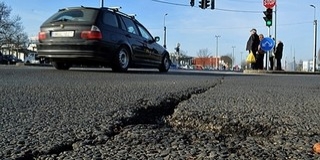 Felújítják a Pécs-Mohács közötti főút egyes szakaszait, útépítések kezdődnek városunkban is