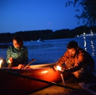 Közeleg a mécsesek éjszakája, már várják a csónakosok jelentkezését