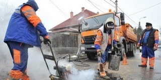 Újabb parkolókat alakítottak ki Mohácson, járdákat, utakat újítottak fel
