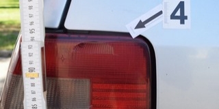 Összeszólalkoztak a Pécsi úton, rongálás lett a vége