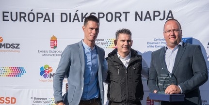 A mohácsi Pazar Viktort is díjazták az Európai Diáksport Napján
