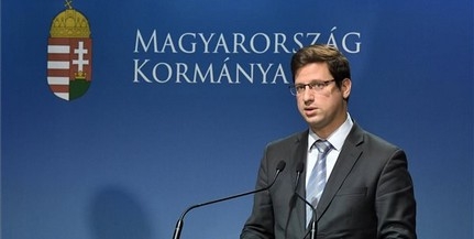 Hetvenezer migráns tart észak felé, megerősítették a déli határ védelmét Hetvenezer migráns tart észak felé, megerősítették a déli határ védelmét