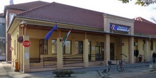 Mohácson is maradhat adónk egy százaléka - A kórház alapítványa defibrillátorra gyűjt Mohácson is maradhat adónk egy százaléka - A kórház alapítványa defibrillátorra gyűjt