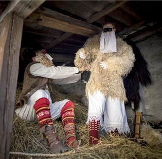 Itt a farsang, áll a bál: Mohácson vasárnap messze űzik a telet a busók