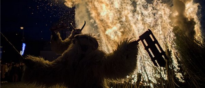Sajnos megint itt a vége, kedden egy évre eltemetik a farsangot és a telet a busók