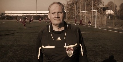 Elhunyt Torma János, a legendás mohácsi játékvezető Elhunyt Torma János, a legendás mohácsi játékvezető