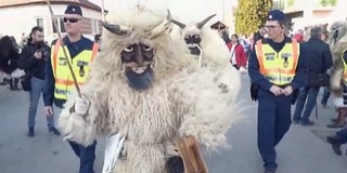Nem akármilyen videóval ünneplik a testület százéves fennállását a baranyai zsaruk Nem akármilyen videóval ünneplik a testület százéves fennállását a baranyai zsaruk