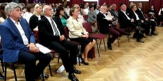 A pedagógusokat köszöntötték Mohácson, életmű díjakat is átadtak az ünnepségen