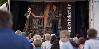 Gazdag programkínálattal várja a vendégeket a Mohácsi Kossuth Teátrum