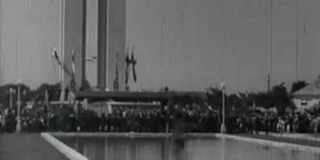 Csaknem 90 éve áll Mohácson a Hősi Emlékmű, az avatását a filmhíradó is megörökítette - Videó!