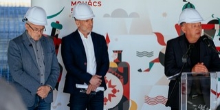 Látványos szakaszához érkezett a parkolóház építése, szeptemberre készül el a beruházás