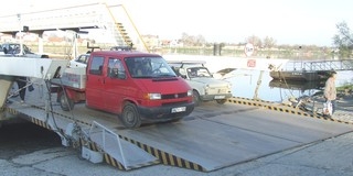 Két hétre leáll a nagy komp: a Sziget felújítása idején a kisebb Liget közlekedik