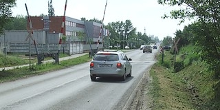 Három napig szünetel a forgalom a farostlemezgyárnál lévő vasúti átjárónál