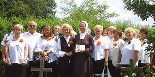 Spirituális megújulás - A mohácsi Kis Szent Teréz Kórus a karmelitáknál