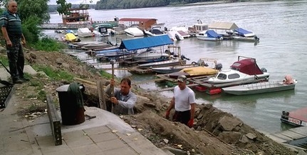 Új pontonokat helyeznek el, valamint korszerűsítik a Csónakházat