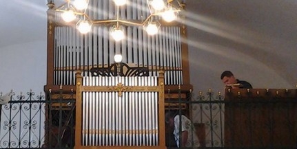 Gyülekezeti tag adományából újították fel a református templomok orgonáját