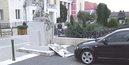 Külső forrásokat keres városunk a centrumban esedékes javítások, pótlások elvégzéséhez Külső forrásokat keres városunk a centrumban esedékes javítások, pótlások elvégzéséhez
