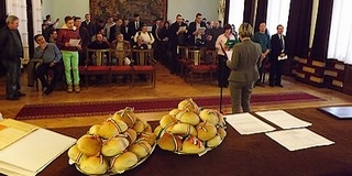 Mohács városházán 2011-óta 333 külhonban élő honfitársunk tett állampolgársági esküt