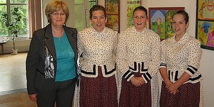 A Mohácsi Schneider Lajos Népdaléneklési Verseny résztvevőinek minősítése