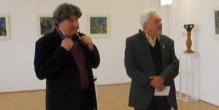 A pusztuló tanyavilágnak és falvaknak állít emléket Szatyor Győző mohácsi tárlata