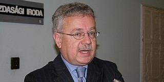 Íme a legnépszerűbb szakok ponthatárai a PTE-n - Több a jelentkező Íme a legnépszerűbb szakok ponthatárai a PTE-n - Több a jelentkező