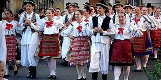 A Zora Néptáncegyüttes pénteken tagtoborzót tart az IC-ben