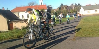 Mohácsi és pélmonostori diákok próbautat tettek a két város közötti kerékpárúton