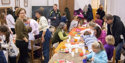 Énekkel, zenével és szép műsorral készült az ünnepekre nyílt napján a SLAMI