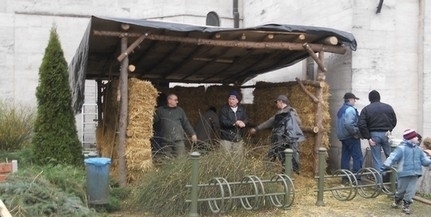 Szombaton építik a betlehemet a Fogadalmi Emléktemplom mellett Szombaton építik a betlehemet a Fogadalmi Emléktemplom mellett