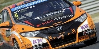 Michelisz idén is marad a Honda Civic-nél és a Zengő Motorsportnál Michelisz idén is marad a Honda Civic-nél és a Zengő Motorsportnál