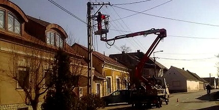Energiatakarékos, LED fényforrású izzók világítanak március végétől az utcákon