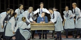 Indul a színházi évad Mohácson, jön Dunai Tamás, az Abigél és a Hair is