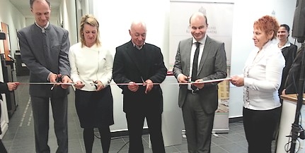 Átadták a Mohácsi Járási Hivatal legtöbb ügyfelét fogadó, megújult foglalkoztatási osztályát Átadták a Mohácsi Járási Hivatal legtöbb ügyfelét fogadó, megújult foglalkoztatási osztályát