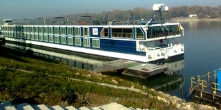 Majd' százezren érkeznek évente a mohácsi kikötőbe - egyre többen a városban is szétnéznek