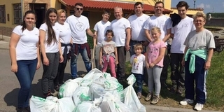 Egy mohácsi busócsoport is részt vett a TeSzedd! akcióban szombaton