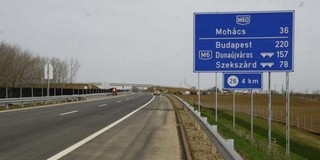 Lezárták az utat az M6-os autópálya alagútjainál