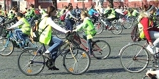 Figyelemfelhívásért bringáznak a mohácsi iskolások