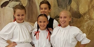 Nívódíjat kaptak a széchenyis énekesek Bonyhádon Nívódíjat kaptak a széchenyis énekesek Bonyhádon