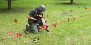 Újabb lépések az aknamezőn: a teljes baranyai határszakaszon folytatják a mentesítést