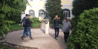 A rászoruló diákok, az otthonteremtő családok egyaránt számíthatnak a város segítségére