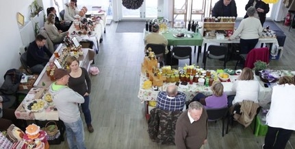 Jó hangulatban telt a kistermelők adventi vására
