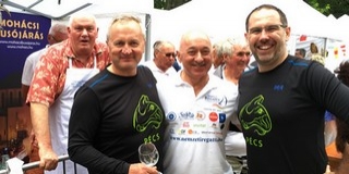 Jó szelet! A mohácsiak hajója is indult szombaton a balatoni Nemzeti Regattán