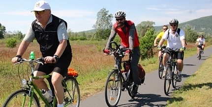 Csataévforduló: ismét kerékpártúrával tisztelegnek a hősök emléke előtt