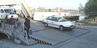 Már csak este hét óráig közlekedik a komp Mohácsnál