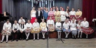 Több százezres támogatást kap a Schneider Lajos Népdalkör Több százezres támogatást kap a Schneider Lajos Népdalkör