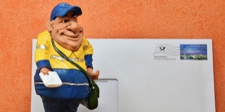 Hétfőn befejeződik az értesítők postázása