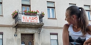 Veszik a külföldiek a magyar lakásokat, mint a cukrot