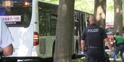 Buszon kaszabolt egy terrorista Lübeckben