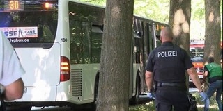 Buszon kaszabolt egy terrorista Lübeckben Buszon kaszabolt egy terrorista Lübeckben
