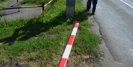 Letörte a sorompót, aztán jól elhajtott